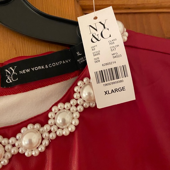 NY&Co Sleeveless Pearl Neck Vegan Leather Mini Dress - Picture 10 of 10